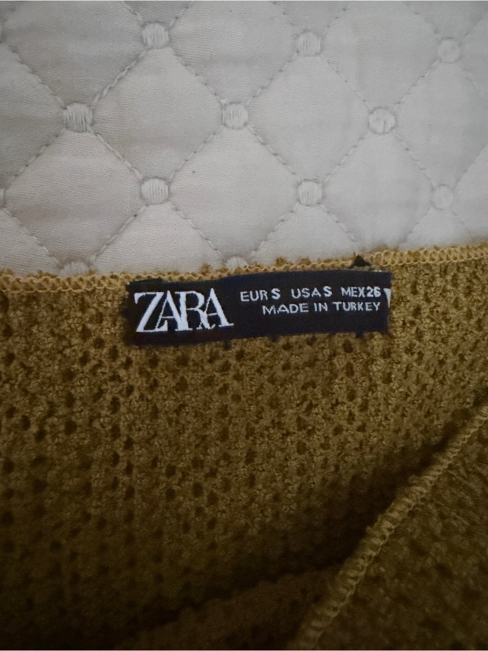 Zara Mustard cut out dress - Picture 2 of 2